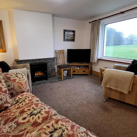 Holly 그래스미어